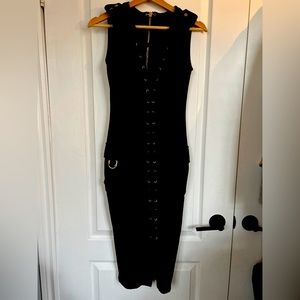 Black bodycon midi dress